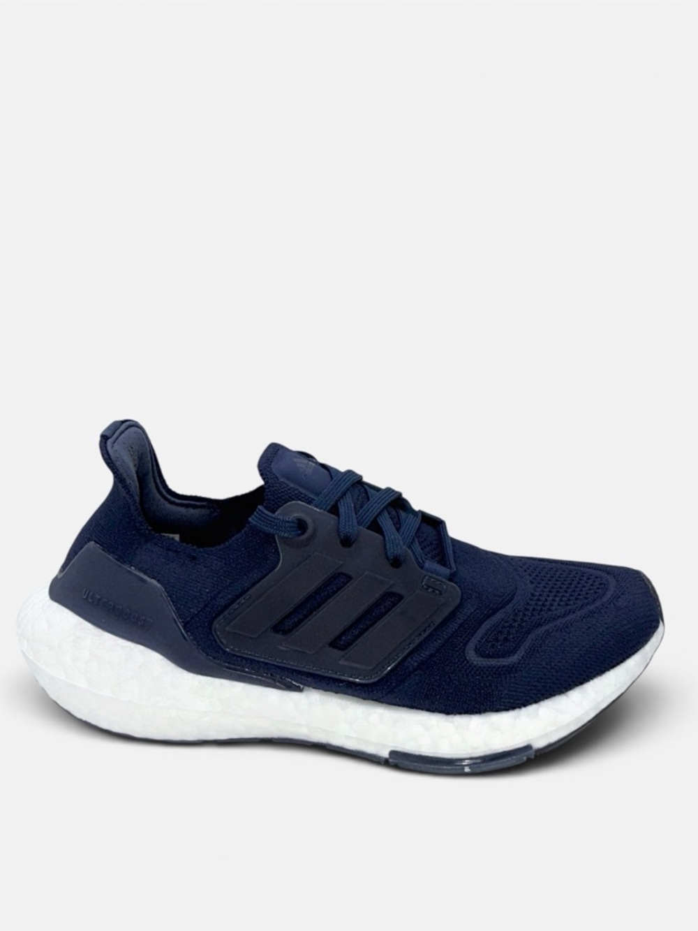 adidas Women’s Ultraboost 22 - collegiate navy